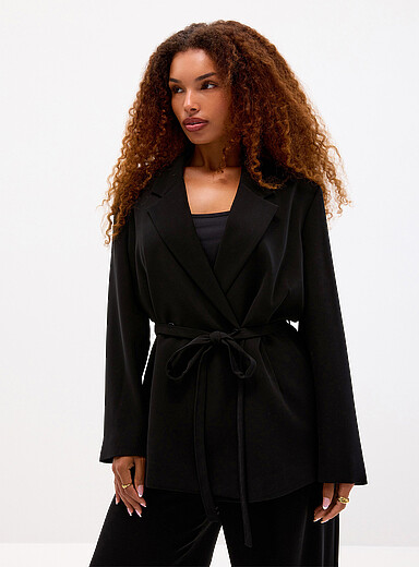 Contemporaine Black Flowy tie-belt blazer <b>Fit: Ultra-wide leg, mid rise</b> for women