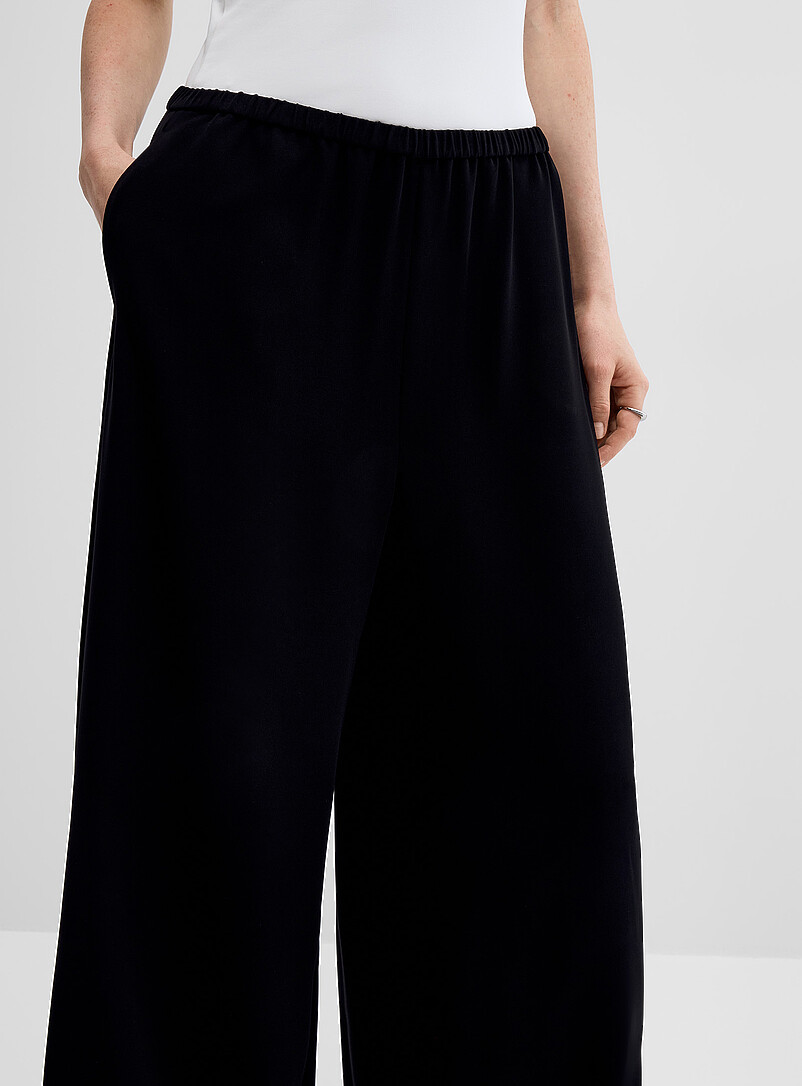 Elastic-waist flowy pant Fit: Ultra-wide leg, high rise product image 2