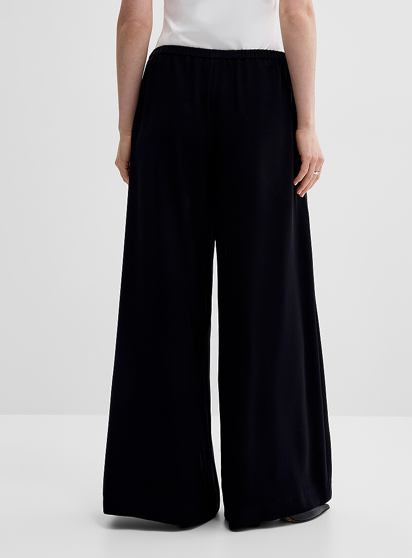 Elastic-waist flowy pant Fit: Ultra-wide leg, high rise product image 3