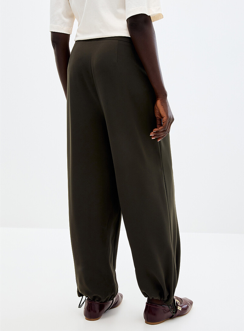 Flowy drawcord-ankle balloon pant Fit: Ultra-wide leg, high rise product image 3