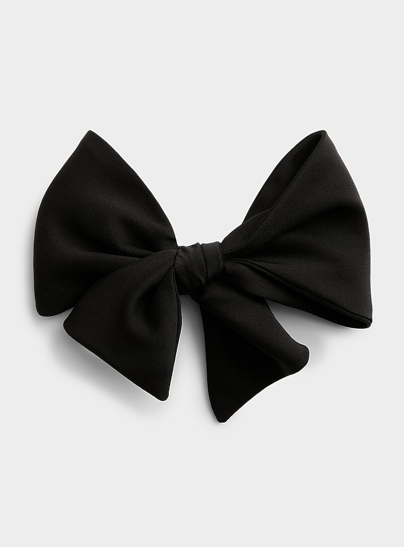 Black pure silk bow tie product image (primary)