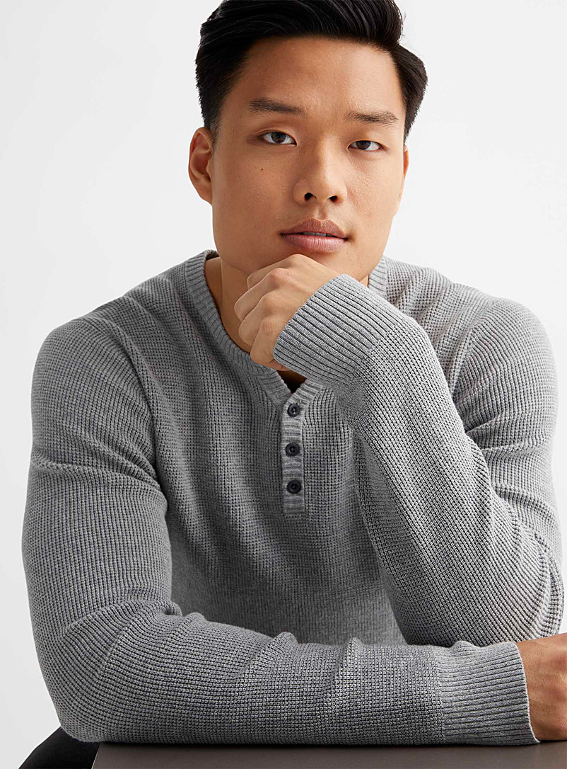 Le 31 Grey Waffle Henley sweater for men