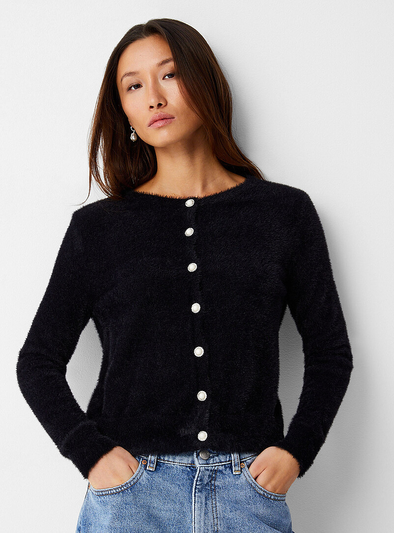 Cardigan Boutonne Uni Et Elegant Sans Effort