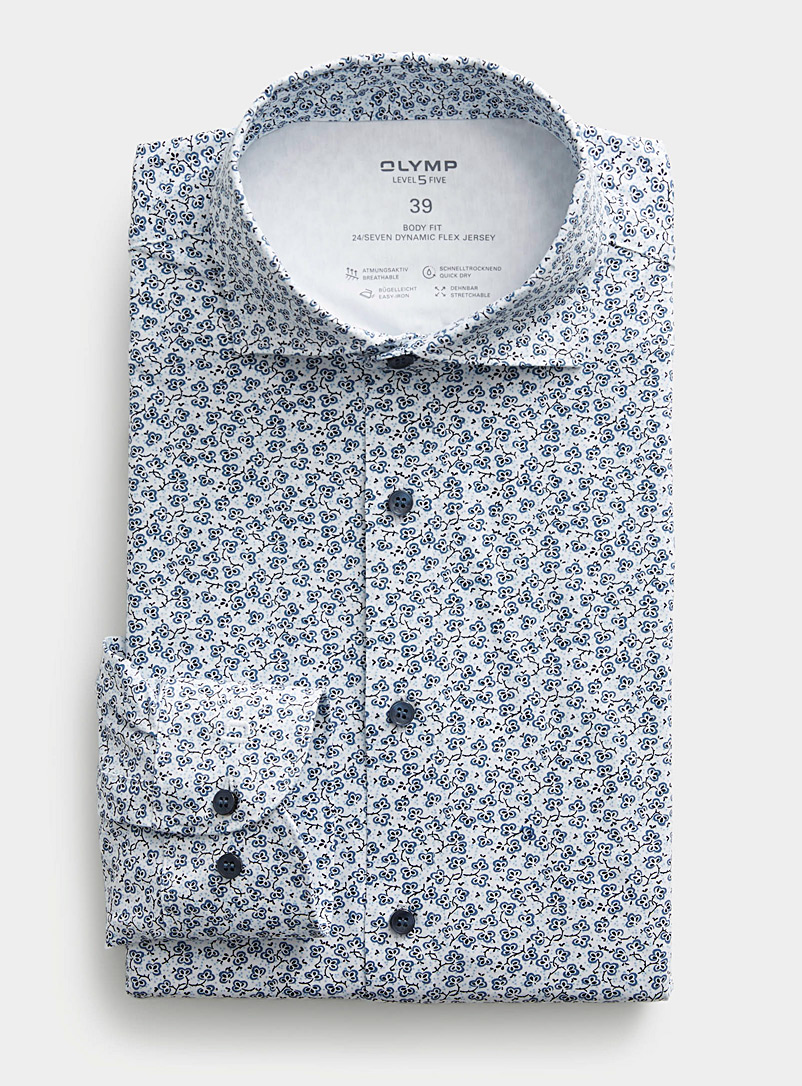 Olymp: La chemise tricot mosaïque florale Coupe moderne Bleu à motifs pour homme