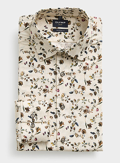 La chemise fleurs fantastiques <b>Coupe moderne</b>
