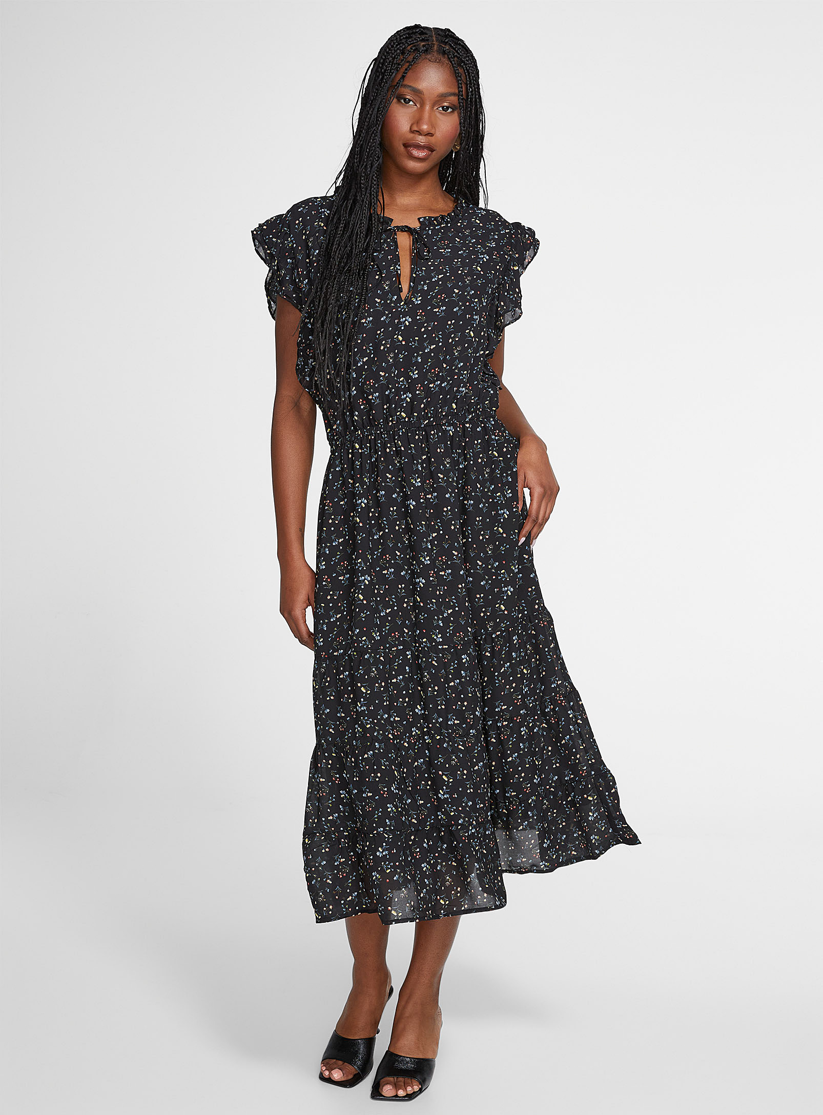 Icone Ruffled Floral Long Dress In Patterned Black