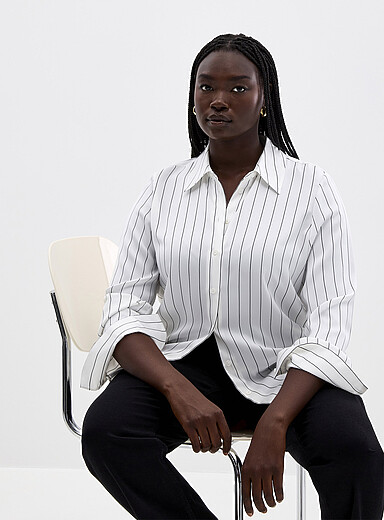 Contemporaine: La chemise satin&eacute;e rayures banquier Blanc pour femme