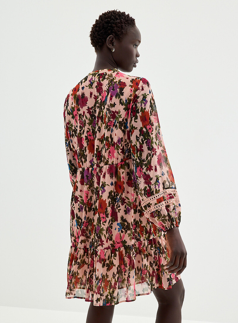 Contemporaine: La robe chiffon floral bordures crochet&eacute;es Assorti pour femme