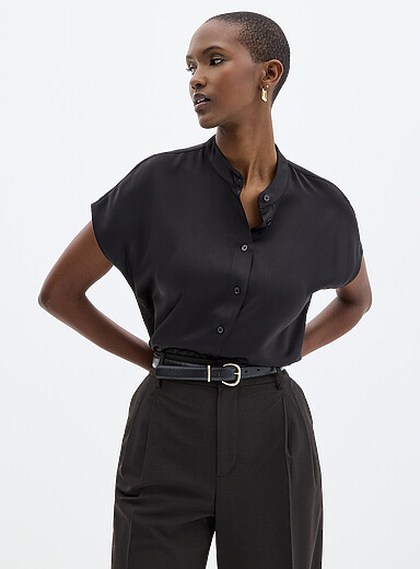 La blouse &agrave; mancherons satin fluide