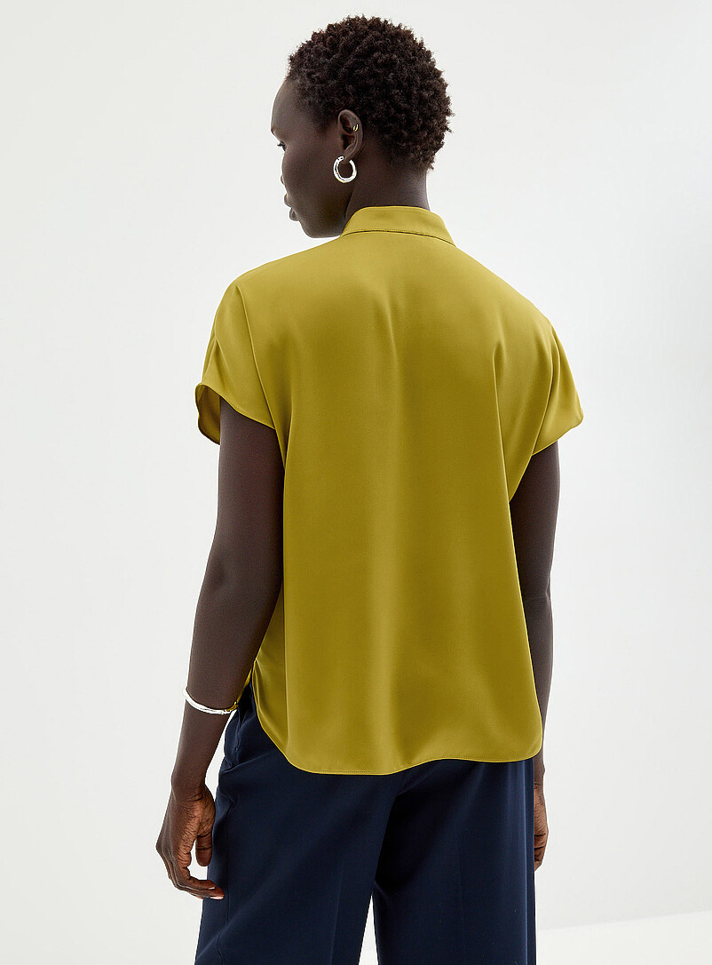 Contemporaine: La blouse &agrave; mancherons satin fluide Vert pistache - Menthe pour femme
