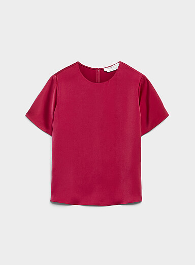 Contemporaine Red Flowy satin boxy-fit blouse for women