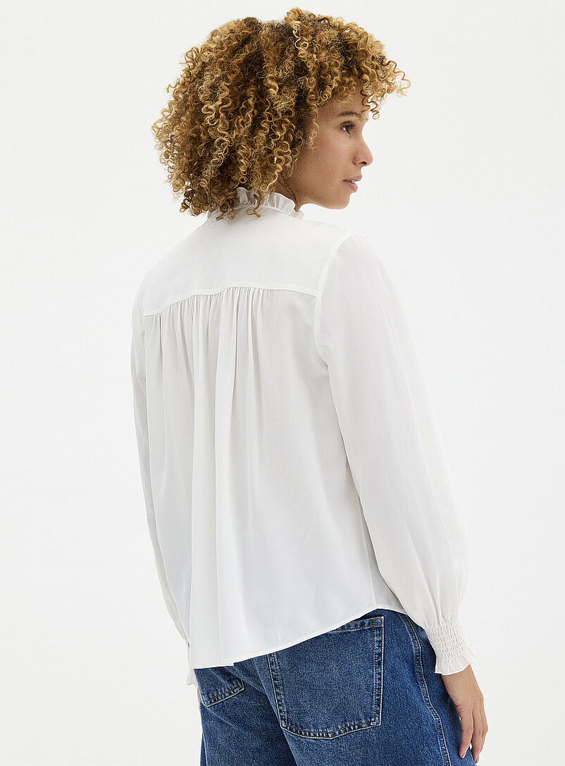 Contemporaine: La blouse &agrave; frisons pure soie Blanc cass&eacute; pour femme