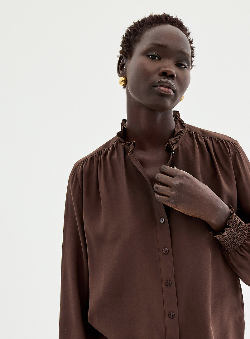 Contemporaine Off White Pure silk ruffled blouse for women