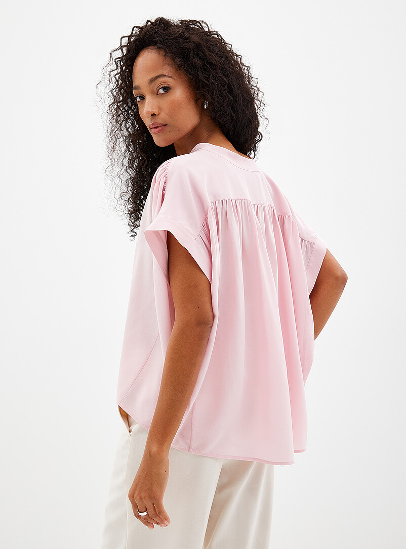 Contemporaine: La blouse pure soie mancherons pliss&eacute;s Blanc cass&eacute; pour femme