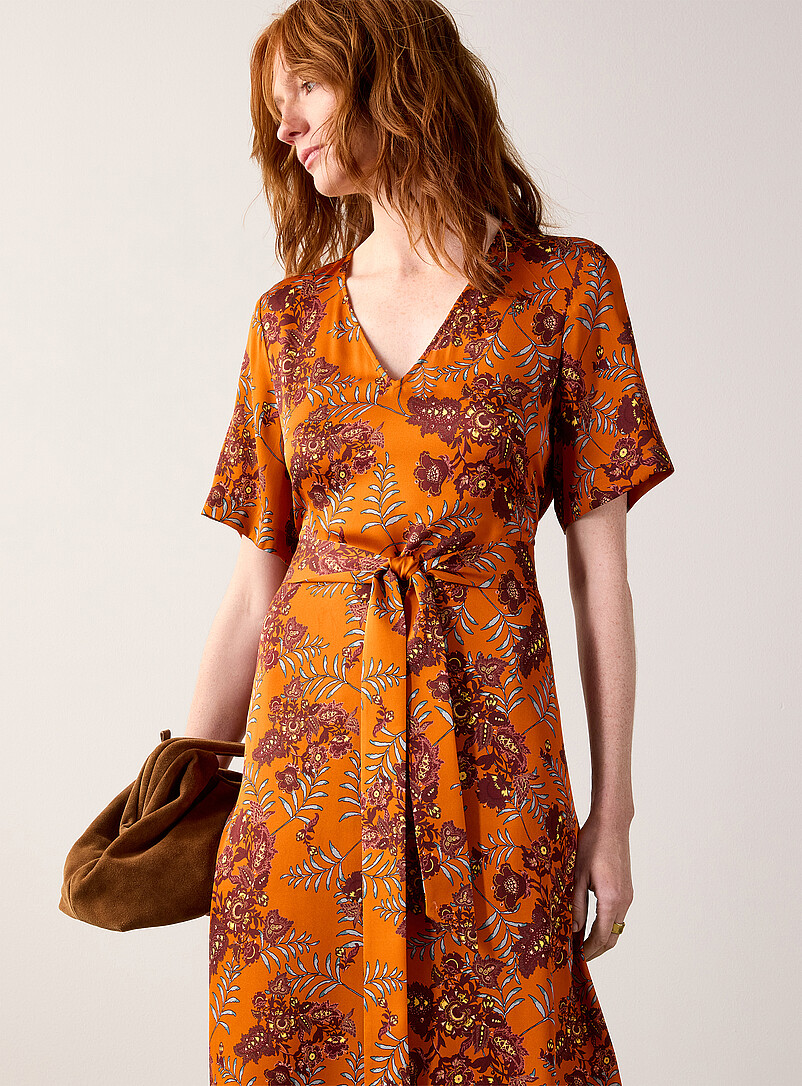 Eres Robe La robe soie bouquet épicé | Contemporaine | Magasinez des Robes Midi ...