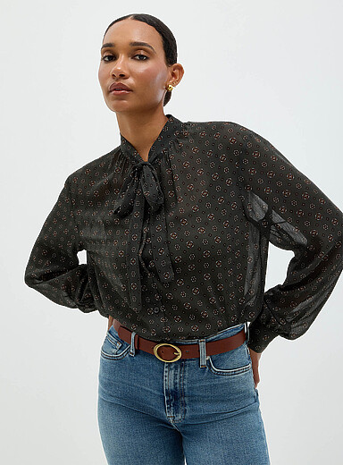 Contemporaine: La blouse col cravate chiffon mosa&iuml;que Vert &agrave; motifs pour femme