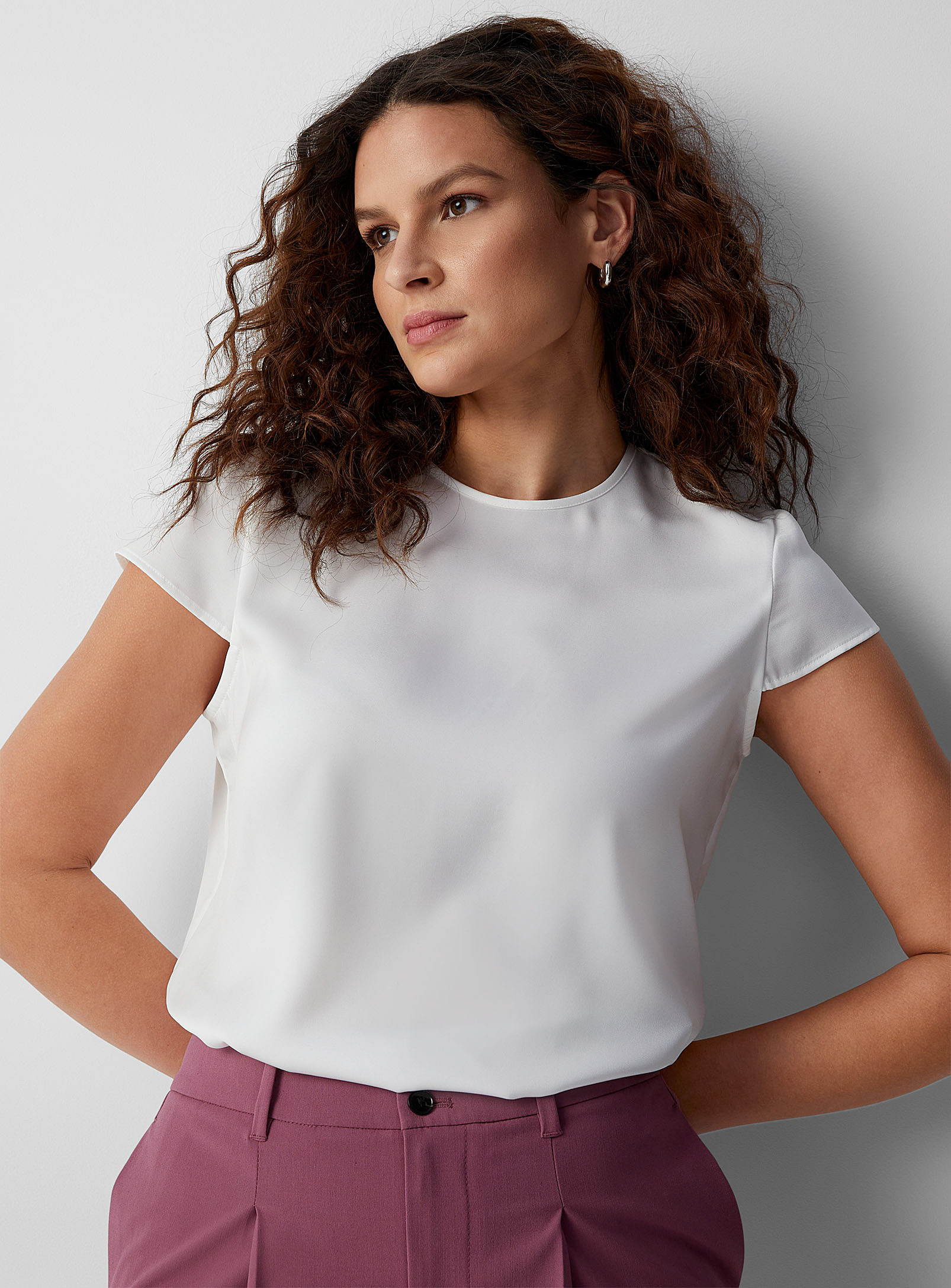 Contemporaine Satiny Cap-sleeve Blouse In Ivory White