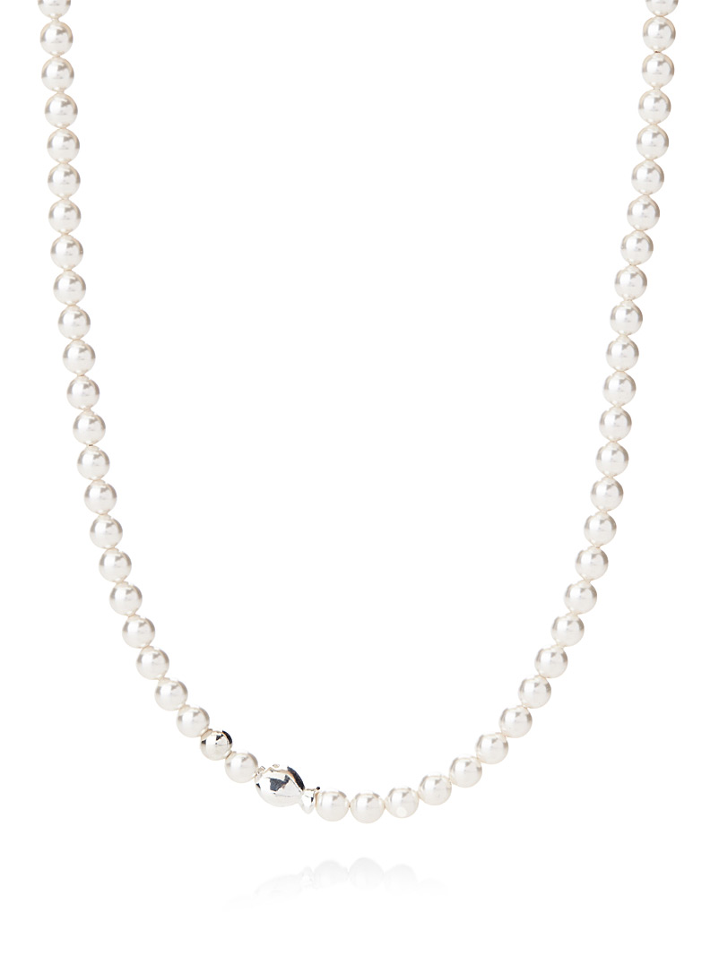 Clio blue White Pearls and fish necklace for women