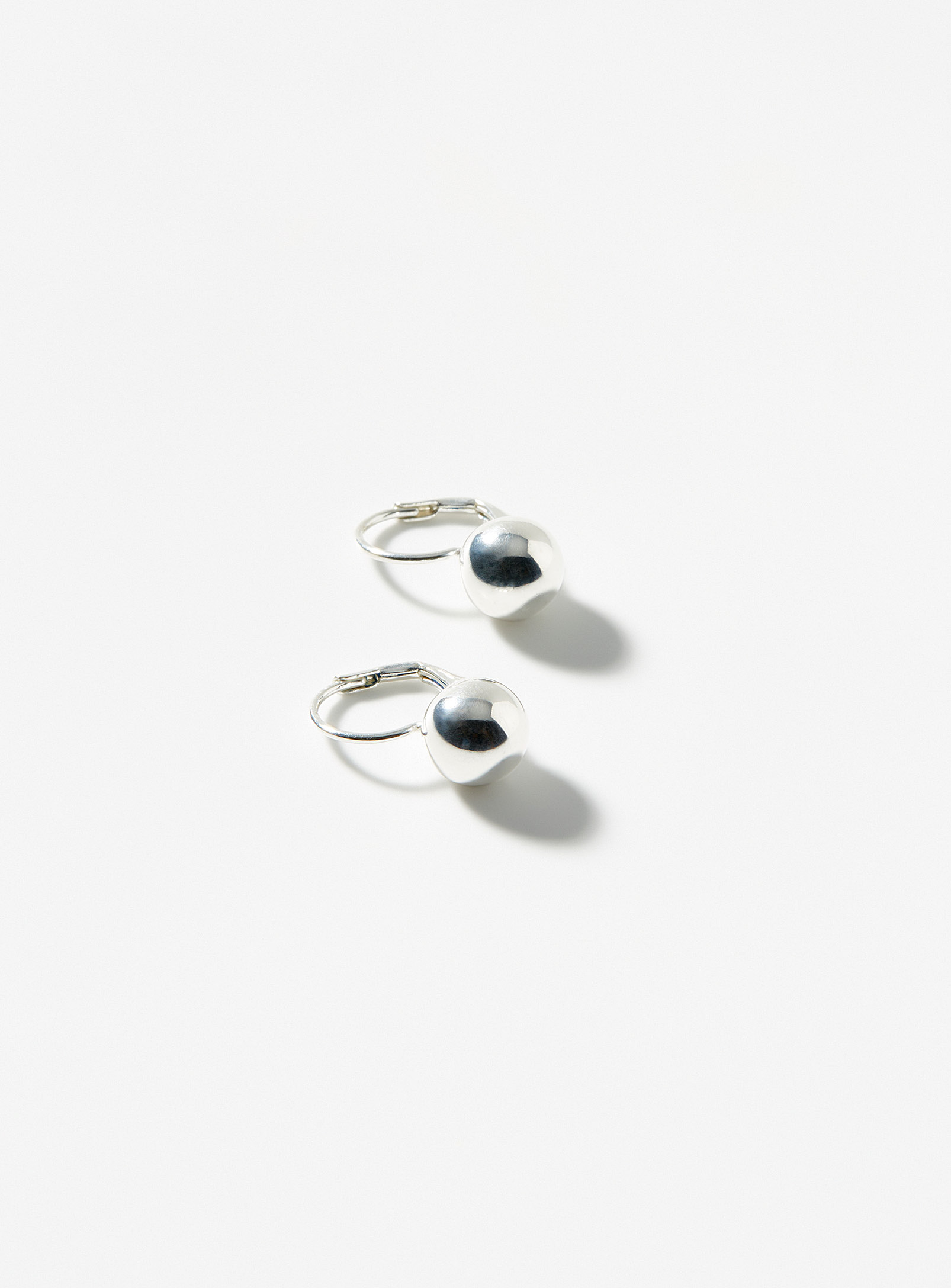Clio Blue Silver Bead Earrings In Metallic