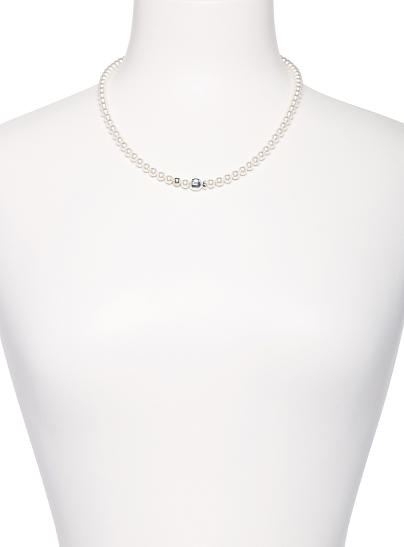 Pearls and fish necklace product image 3