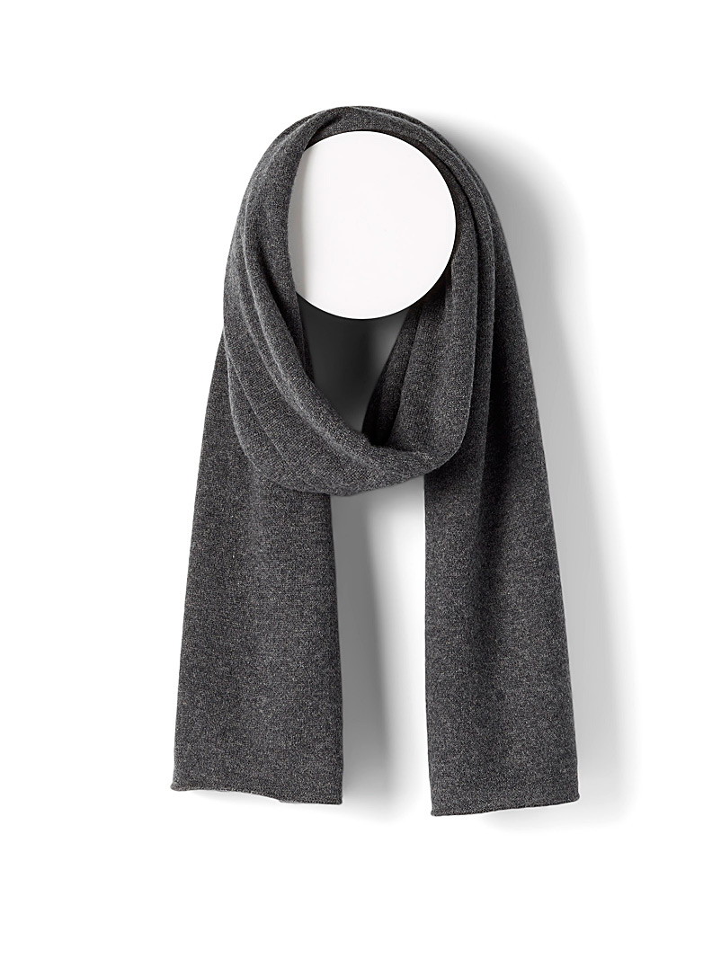 Le 31 Charcoal Solid pure cashmere scarf for men