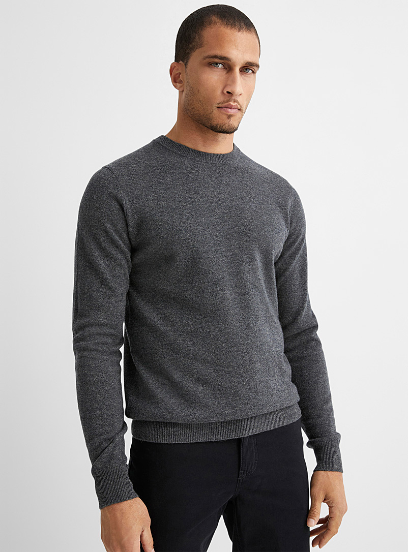 Le 31 Ivory White Pure cashmere crew-neck sweater for men
