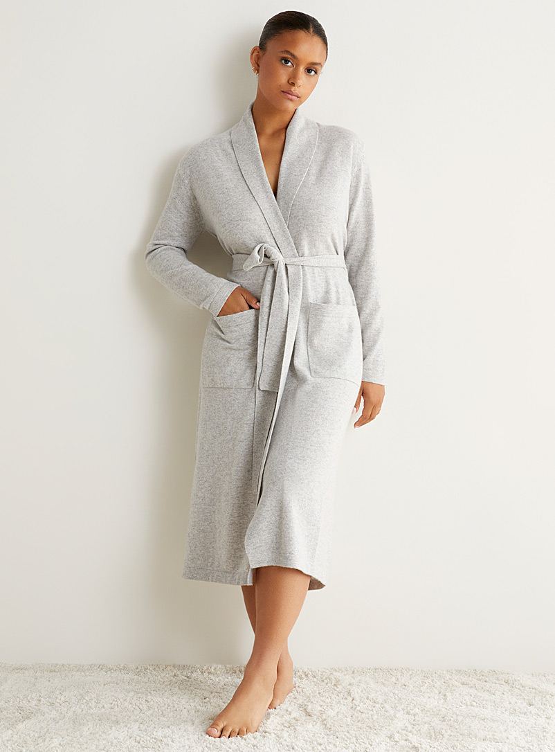 Miiyu Light Grey Elegant pure cashmere robe for women
