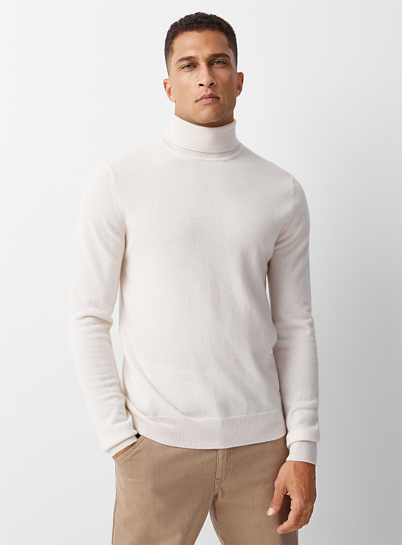 Le 31 Ivory White Recycled cashmere turtleneck for men