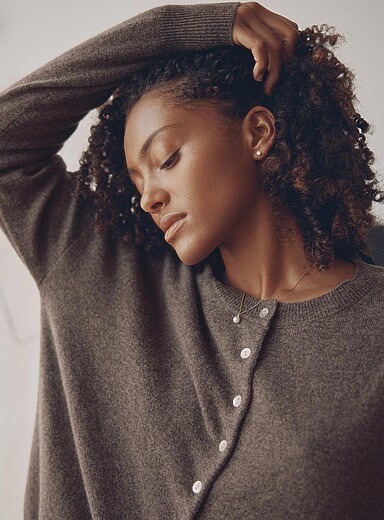 Miiyu: Le cardigan fin tricot laine et cachemire Brun noisette pour femme