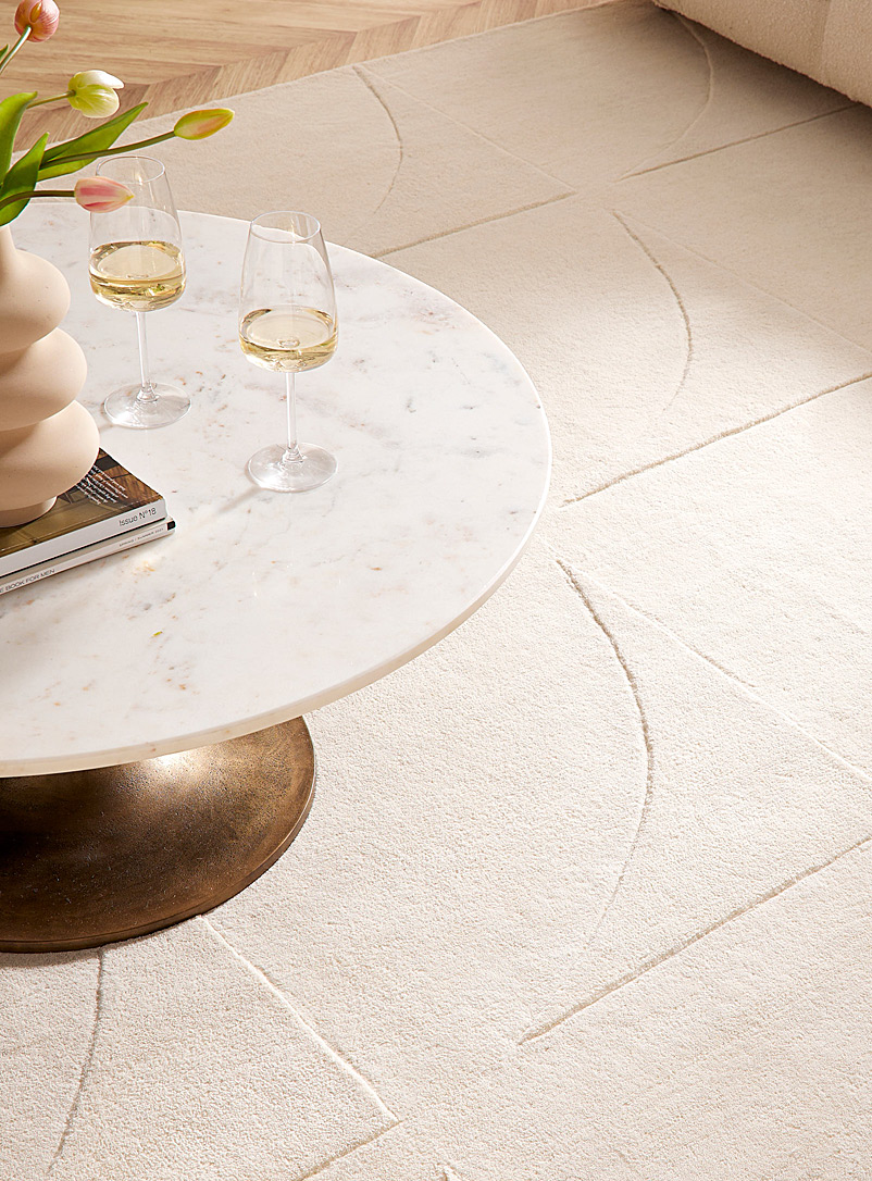 Simons Maison: Le tapis artisanal pure laine ton sur ton g&eacute;o Voir nos formats offerts Blanc cass&eacute;