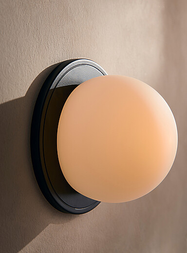 Contrast globe sconce