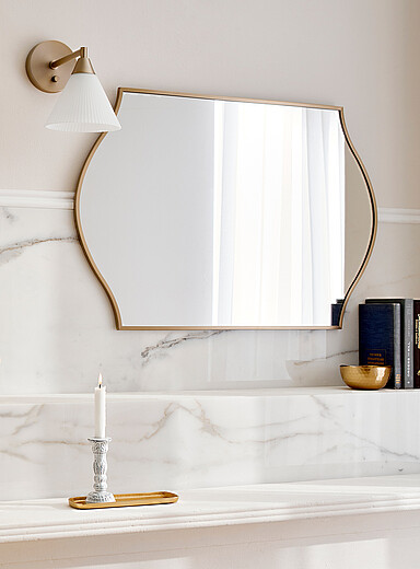 Domed frame mirror