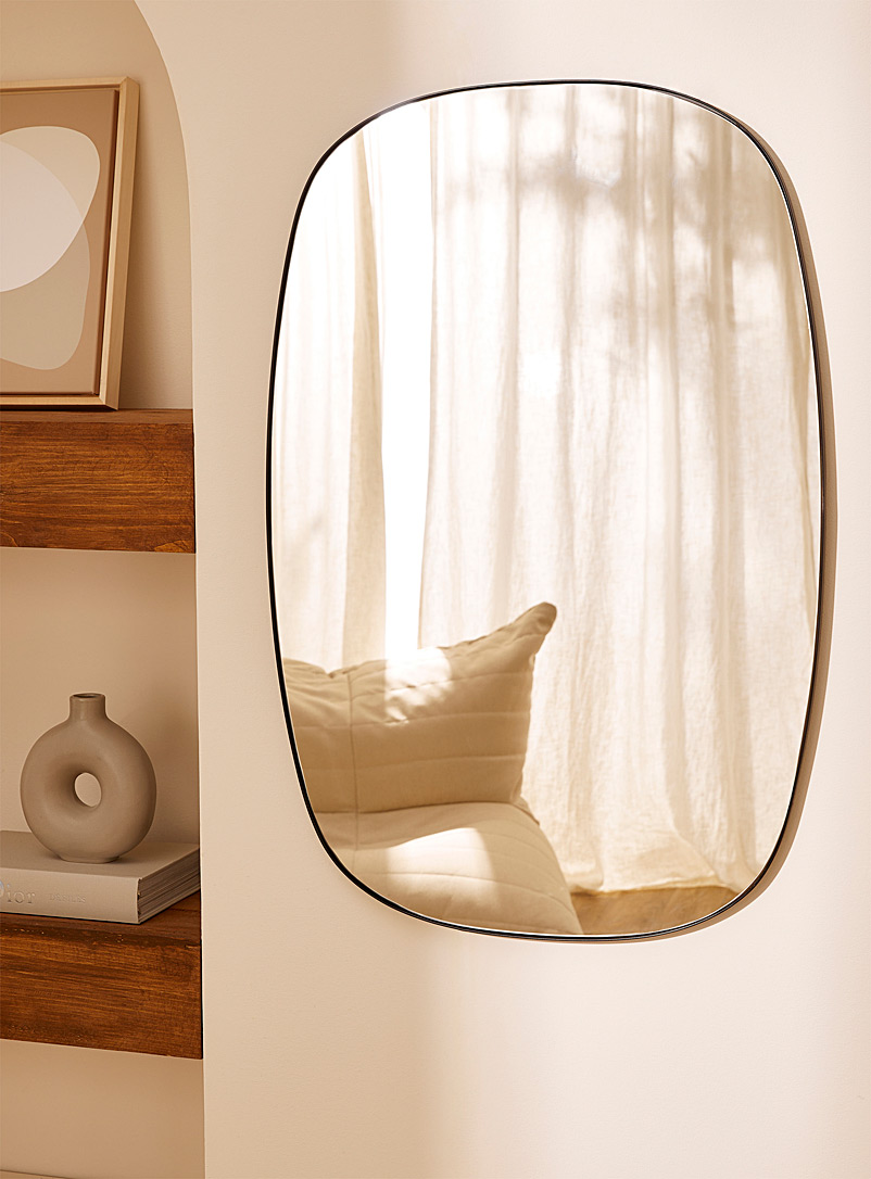 Black Rounded Mirror