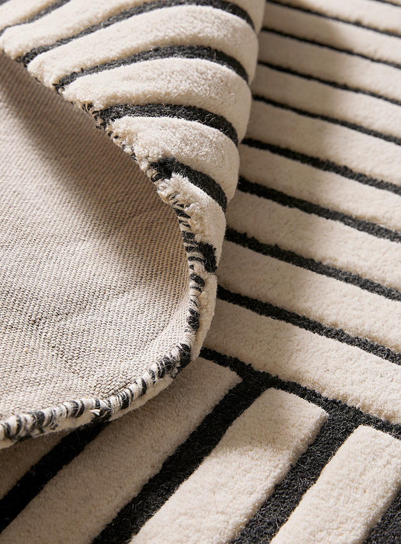 Geo contrast pure wool artisanal rug See available sizes product image 3