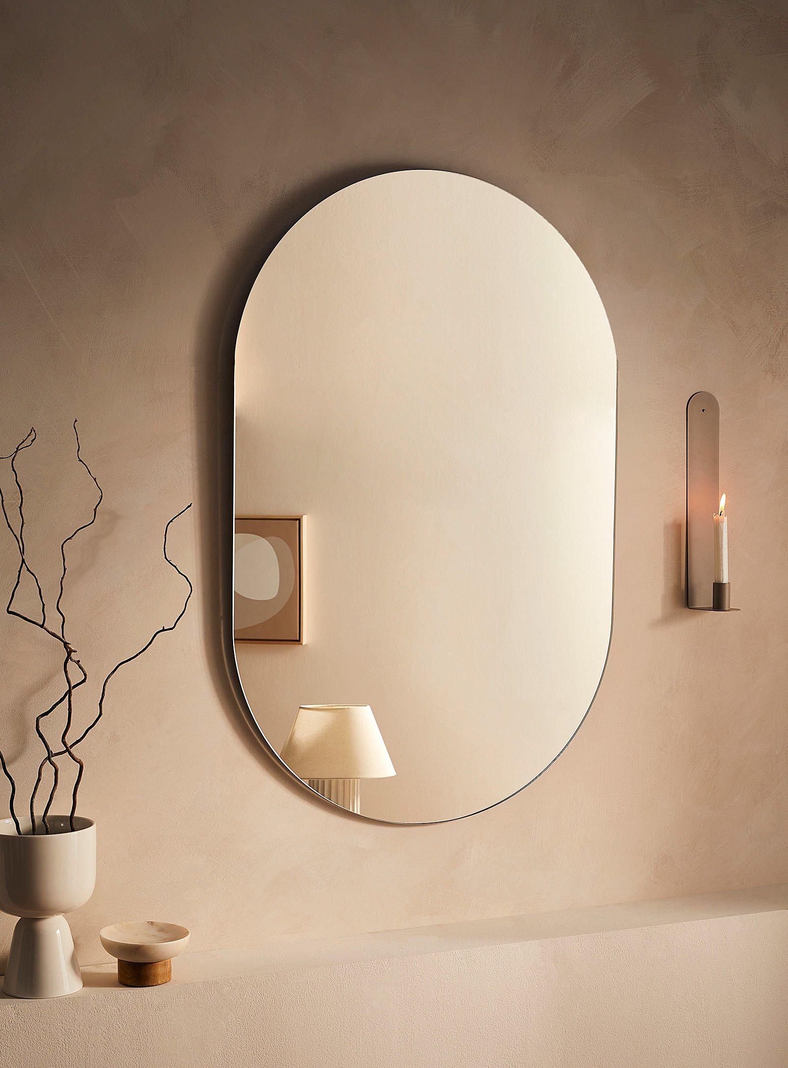 Simons Maison - Sleek rounded mirror