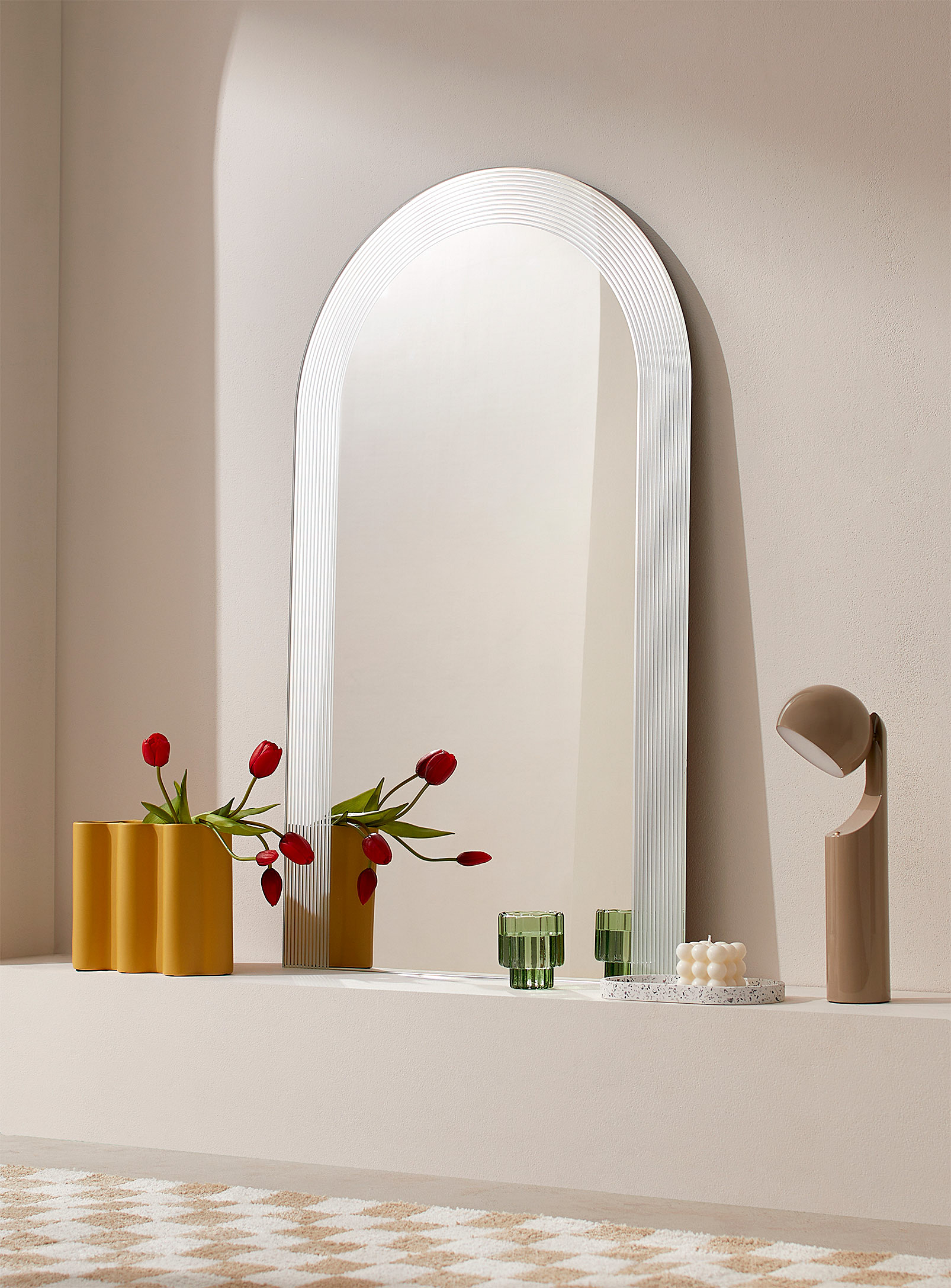Simons Maison - Grooved arch mirror