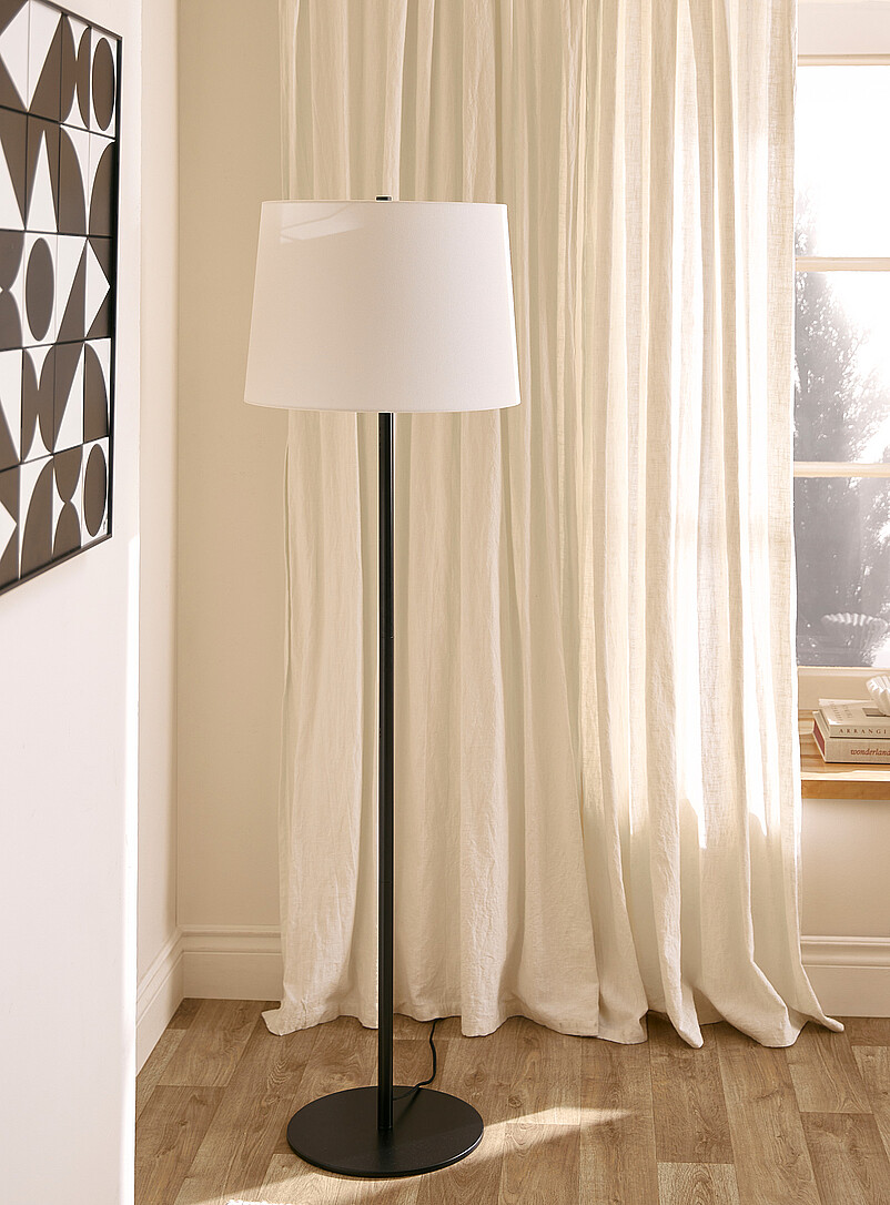 Slim Base Minimalist Floor Lamp