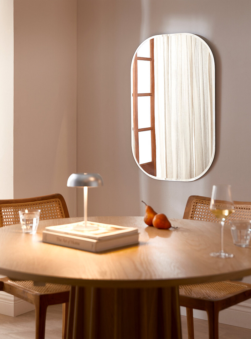 Rounded corners glass mirror product image (primary)