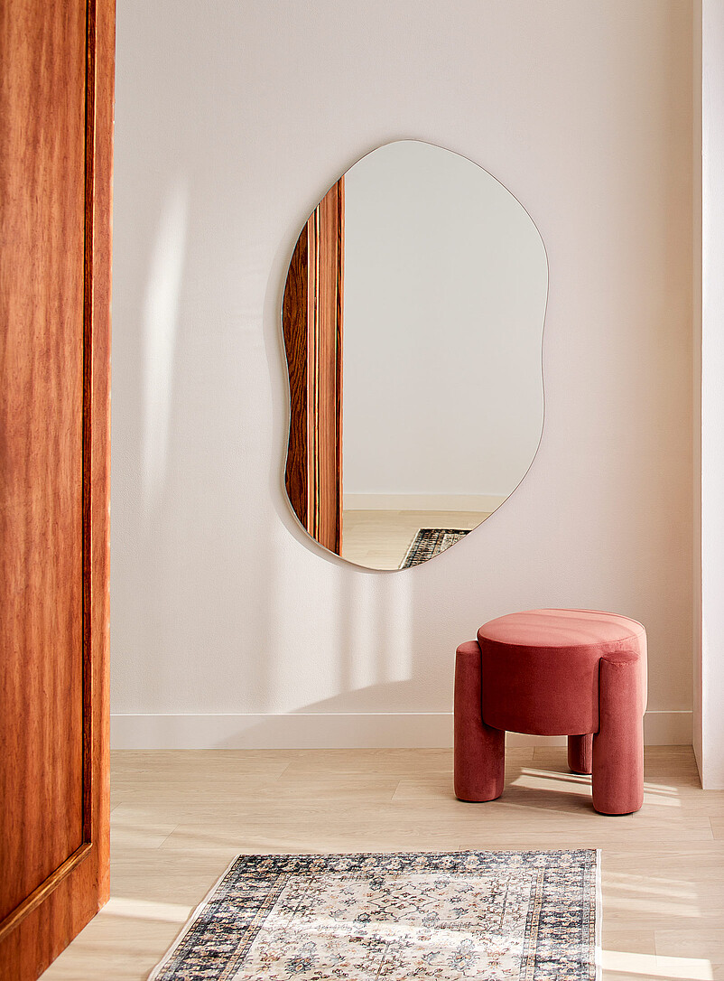 Wavy all-glass mirror product image (primary)