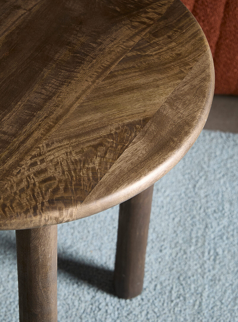 Sandblasted walnut finish round side table product image 2