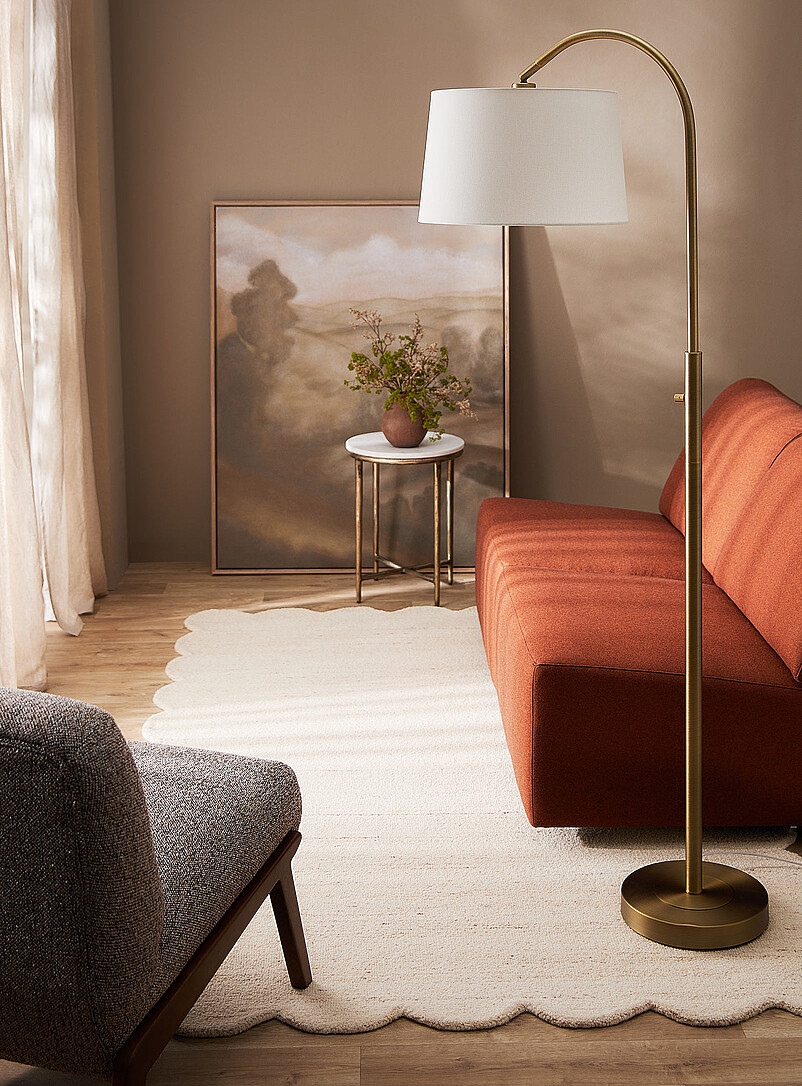 Swivel-Shade Minimalist Floor Lamp