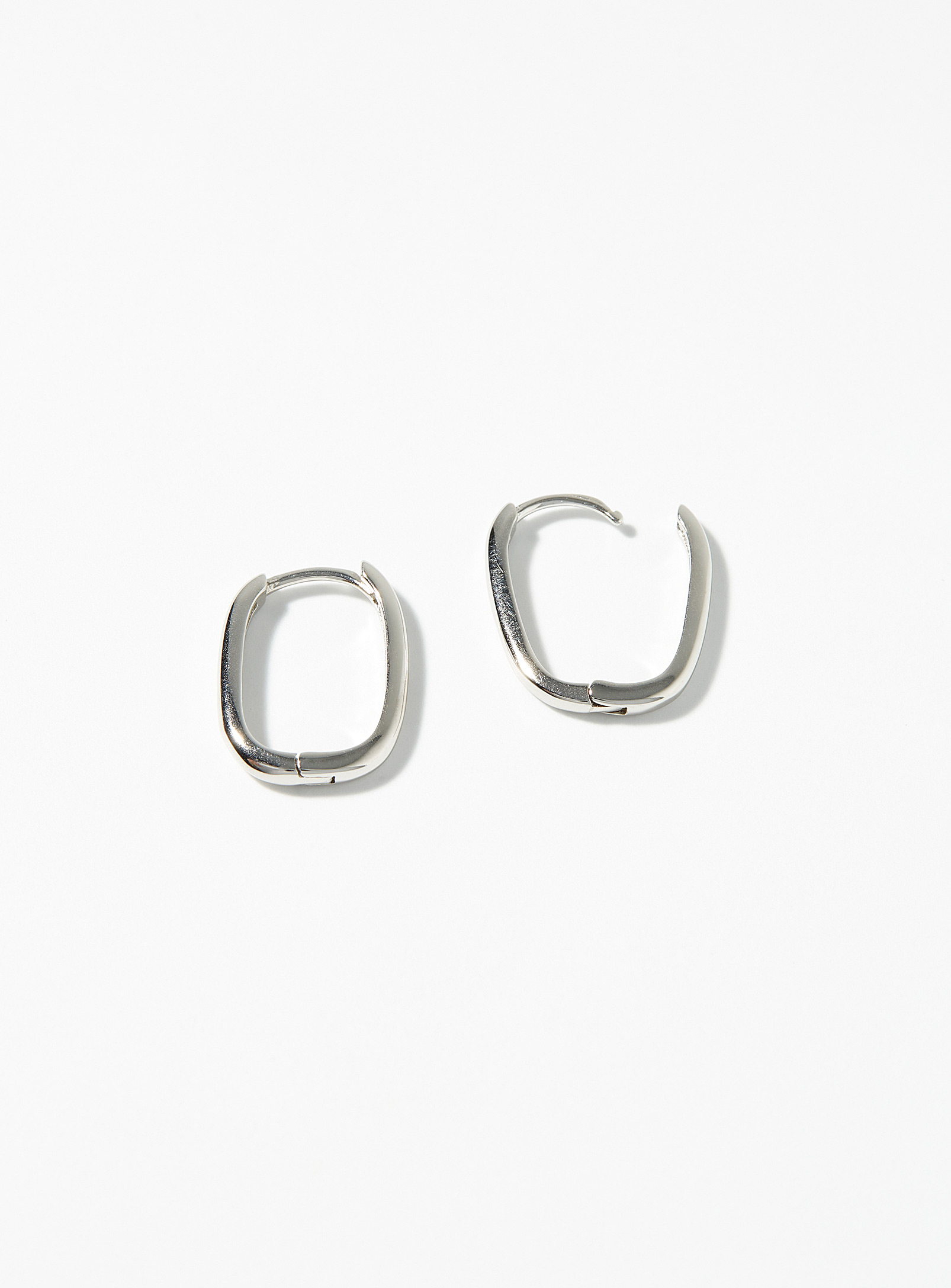 Simons - Women's Small silver oval Hoop Earrings