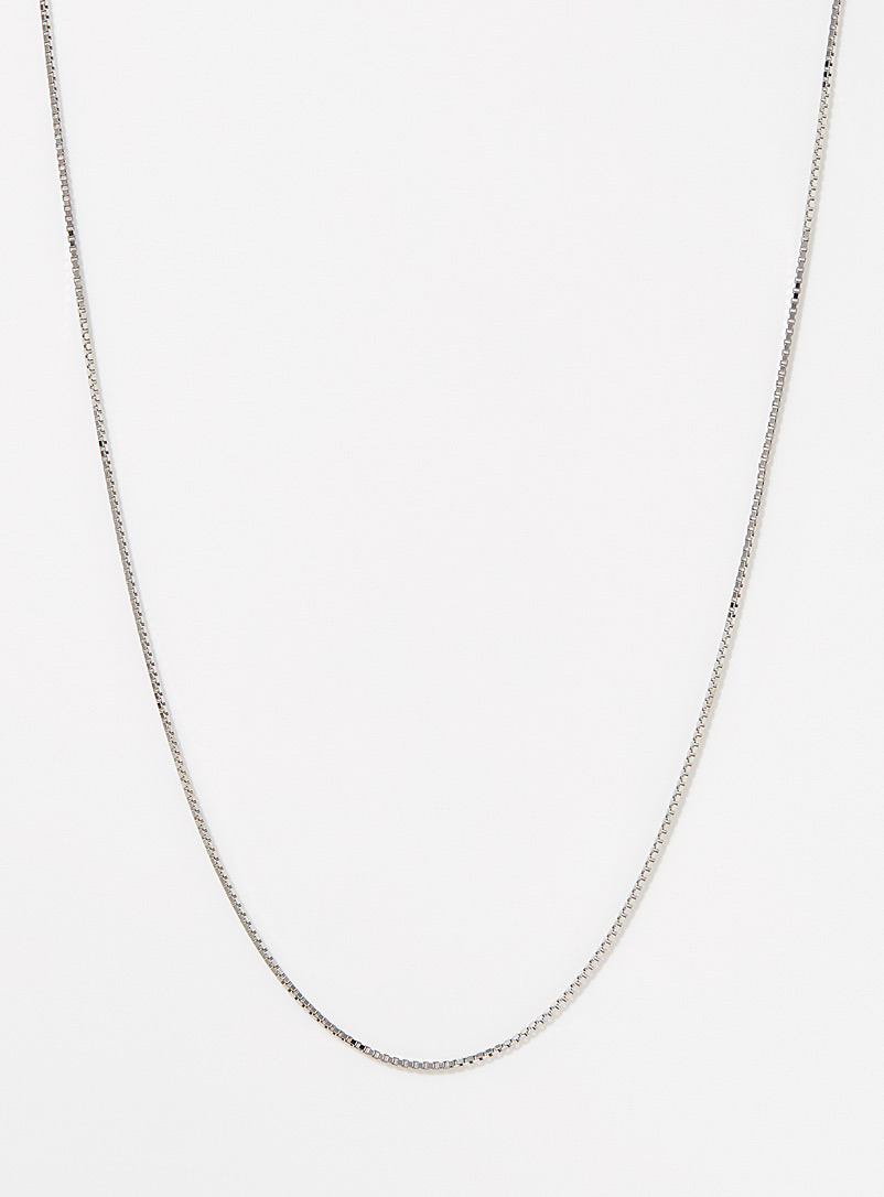 Thin silver chain product image (primary)