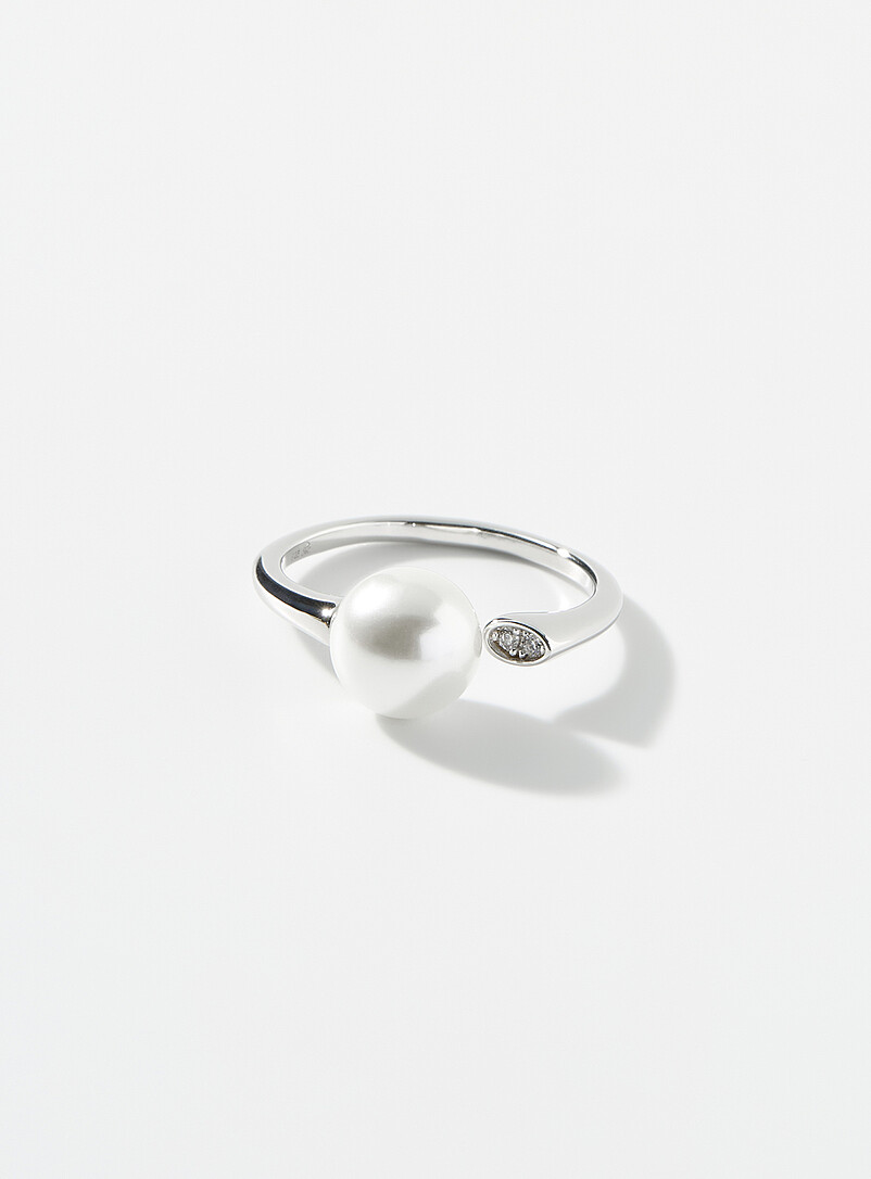 Single-Pearl Open Ring