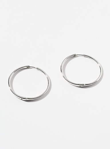Large minimalist hoops