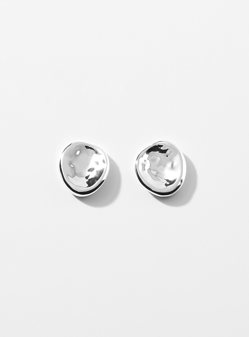 Small hammered oval earrings product image (primary)