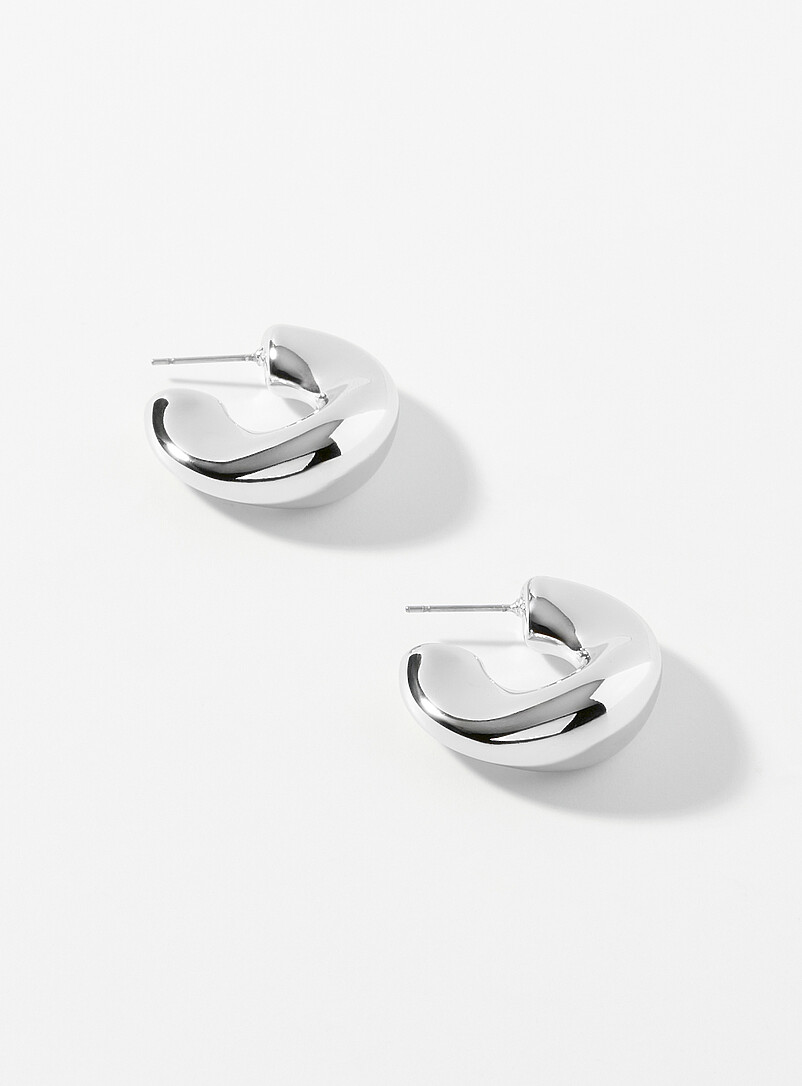 Thick wavy half-hoops product image (primary)