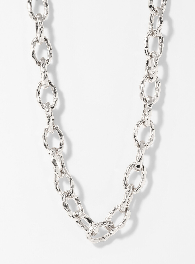 Oval wavy link chain necklace Exclusive Simons x Pilgrim collection product image (primary)
