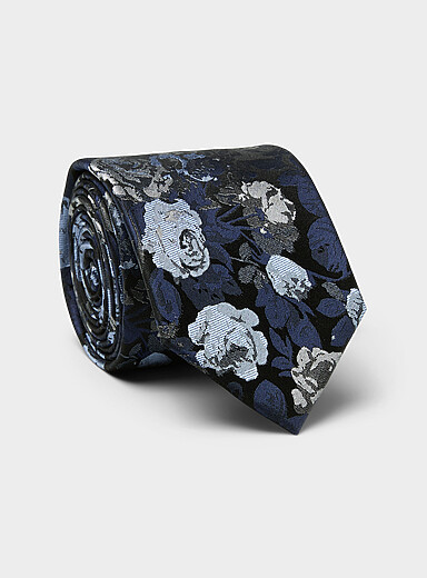 La cravate jacquard floral