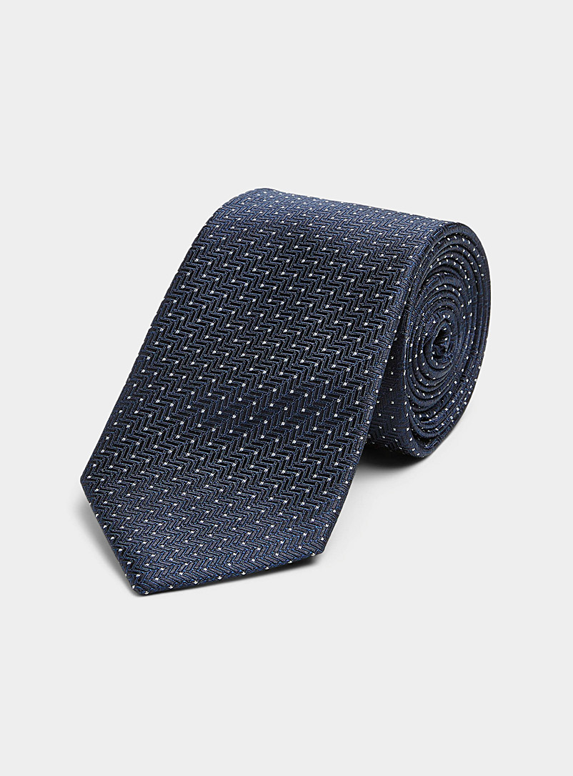 Le 31: La cravate chevrons pointillés Bleu foncé pour homme
